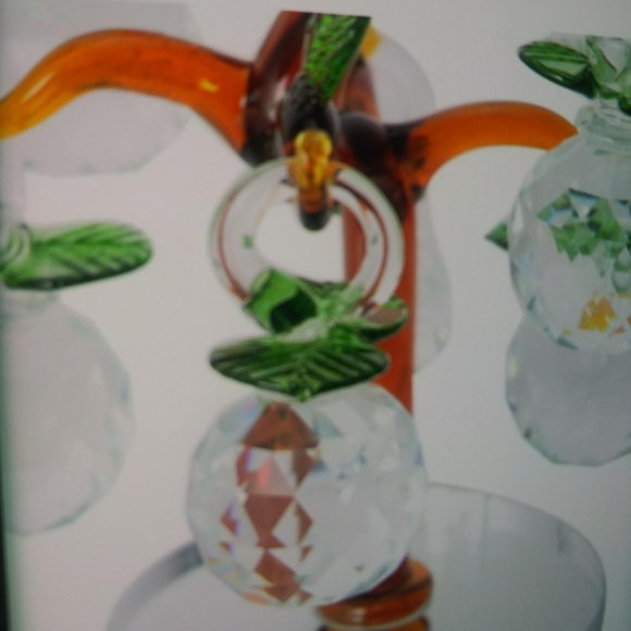 NIB GLASS TREE - Picture 3 of 4